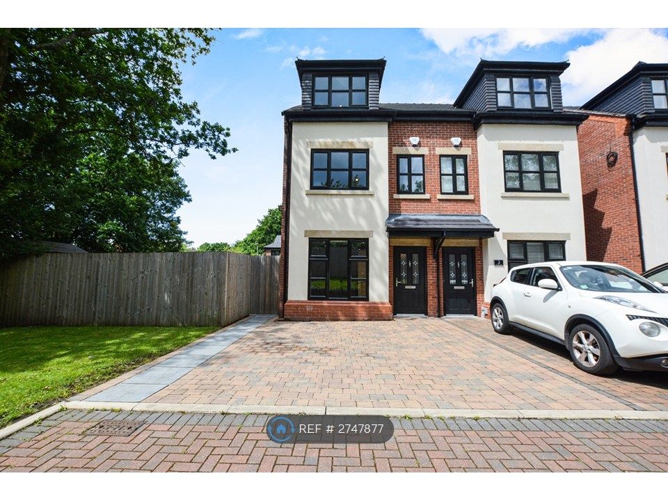 Property photo 3 of 32