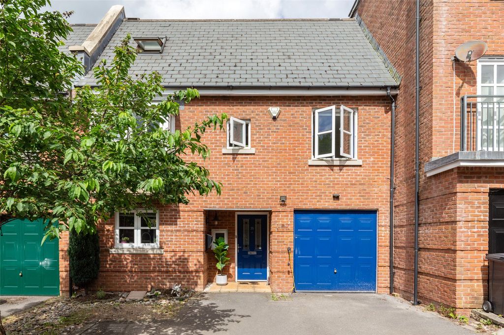 Property photo 1 of 23 Picture No. 27