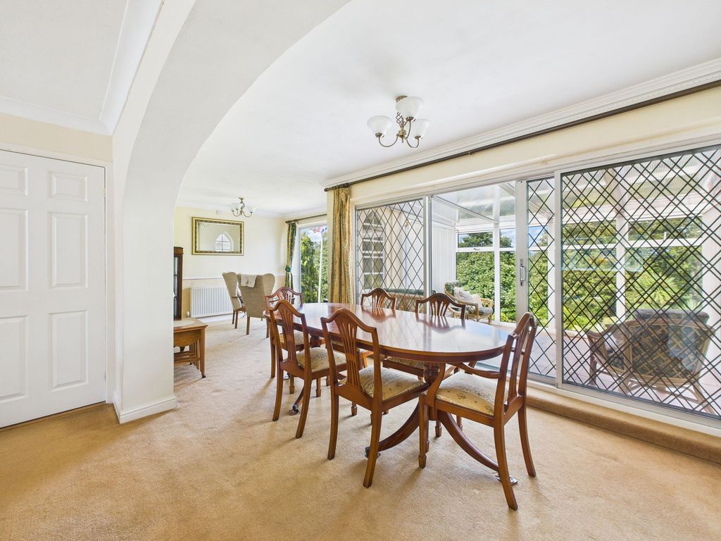 Property photo 3 of 34 Dining Room Through To Sitting Area