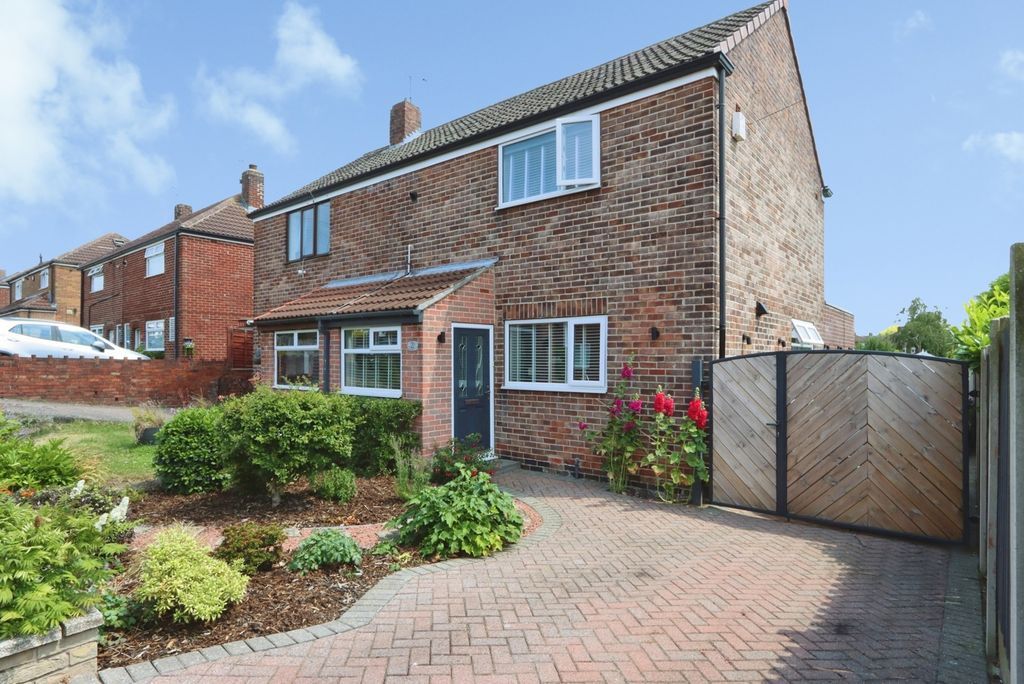 Property photo 1 of 27 Pbox-Img.Jpg