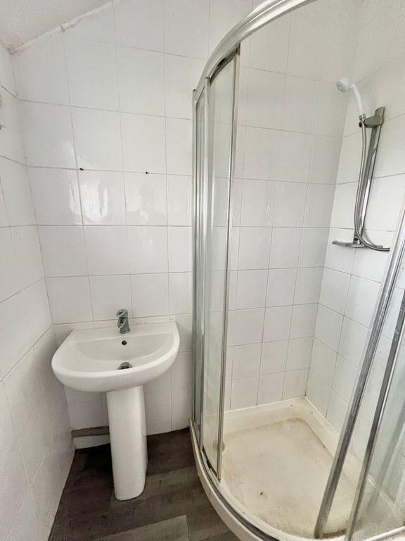 Property photo 3 of 14 359-Hr-3.Jpg