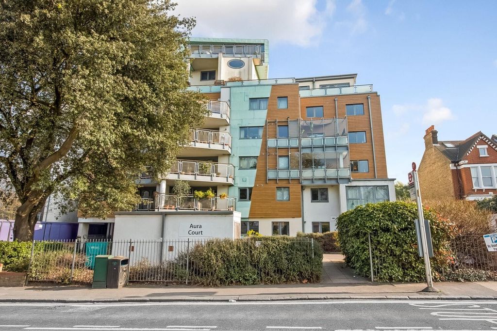 Property photo 1 of 7