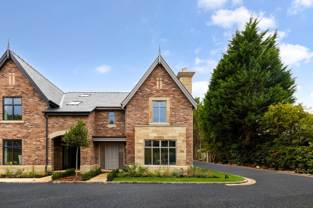 Property photo 1 of 14 Plot 1 Greenlands