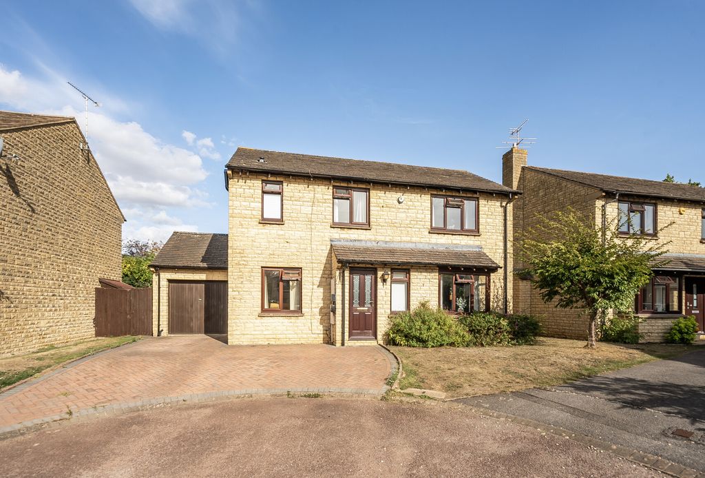 Property photo 1 of 14 1344500-2-68Adf22...