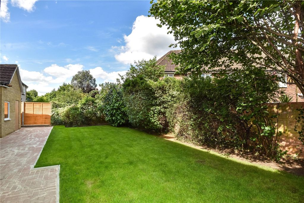 Property photo 3 of 9 Picture No. 02