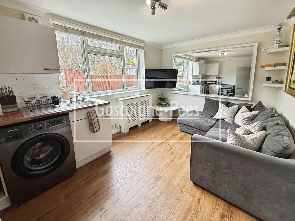 Property photo 3 of 7