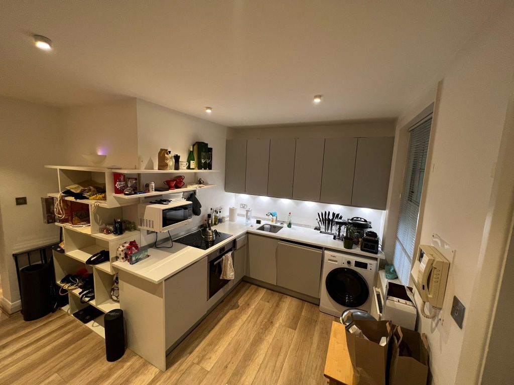 Property photo 2 of 9