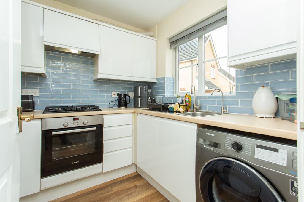 Property photo 3 of 13 Picture 3