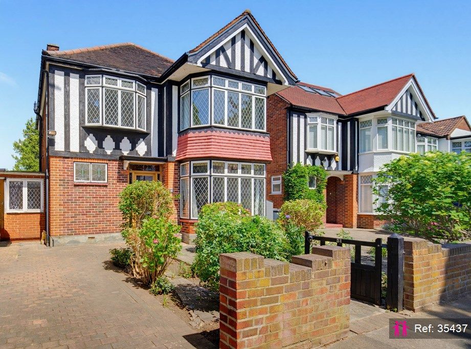 Property photo 1 of 32