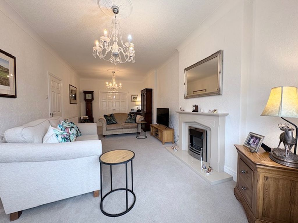 Property photo 3 of 23 Photo 7