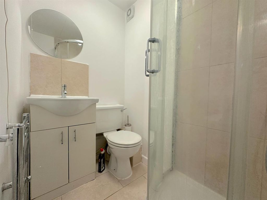 Property photo 3 of 8 Whatsapp Image 2026-01-08 At 1.16.36 Pm (2).Jpeg