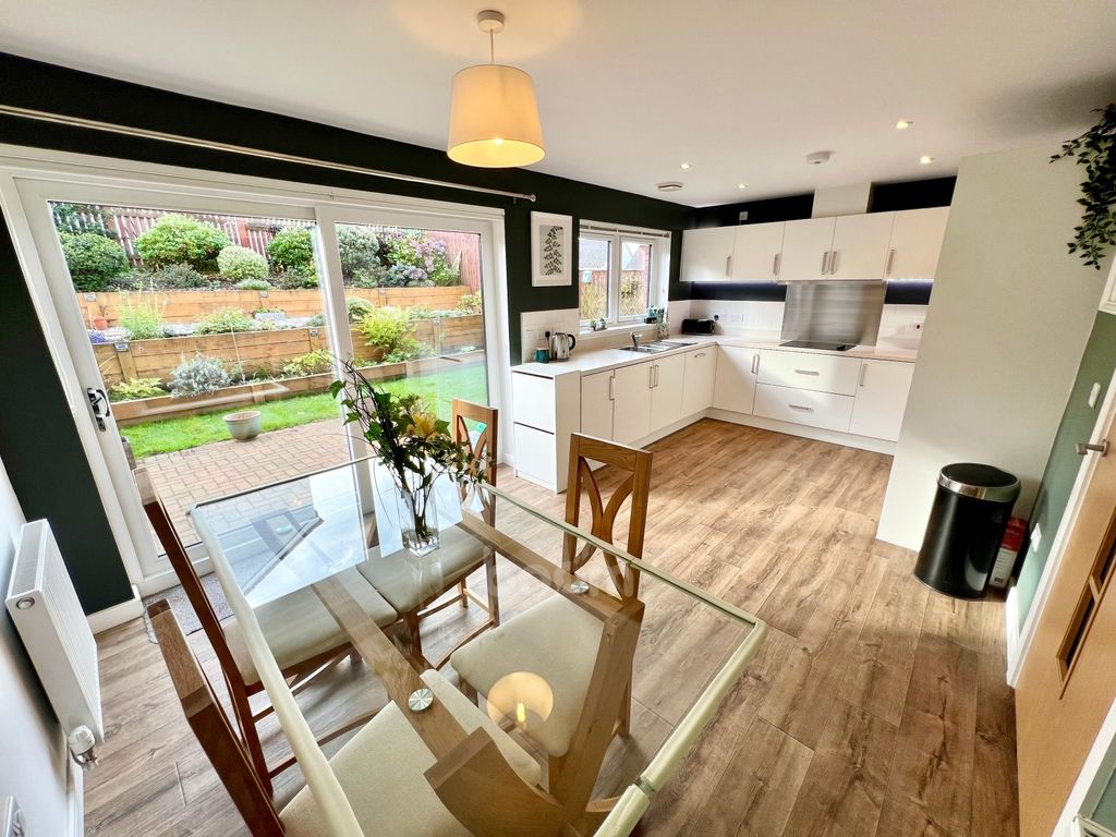 Property photo 2 of 35 Img_6024