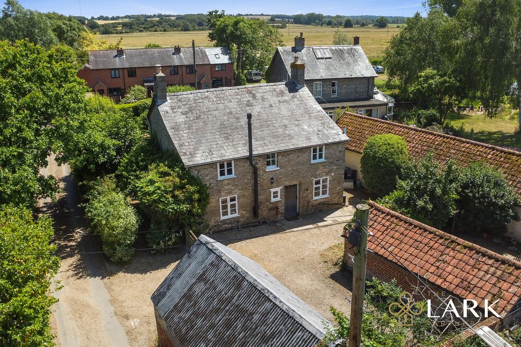Property photo 3 of 25 Pt-Lark-Tuffins-7