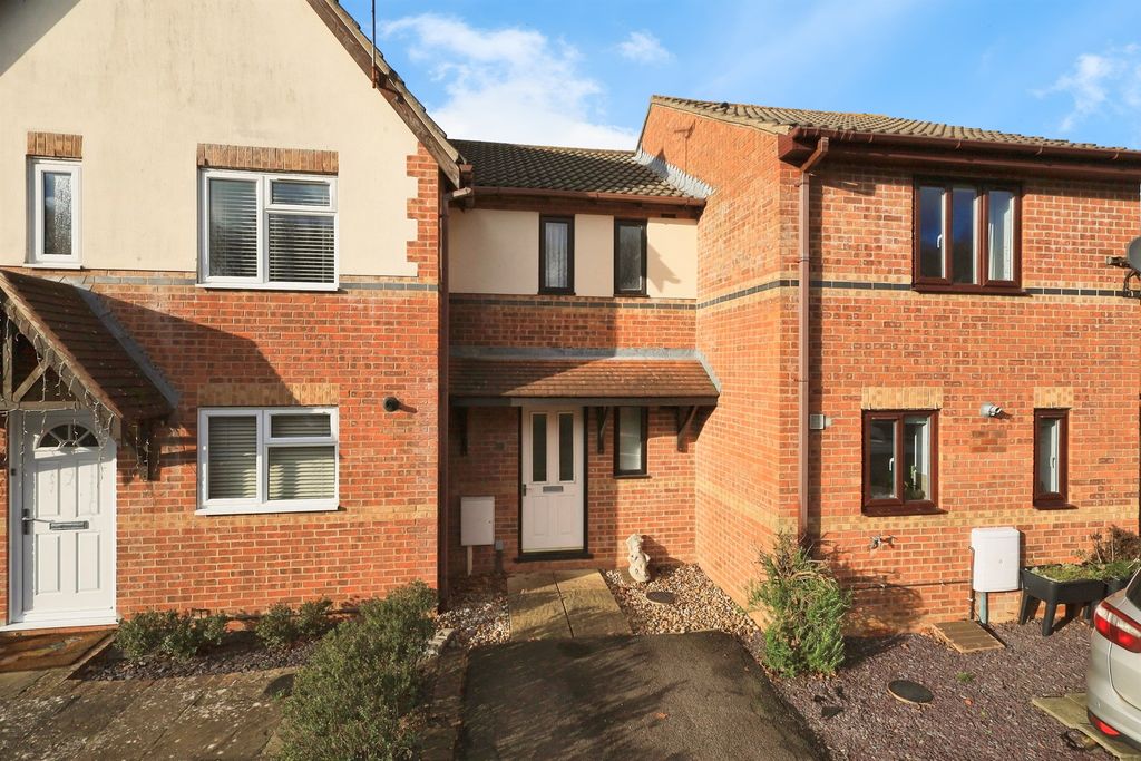 Property photo 1 of 11