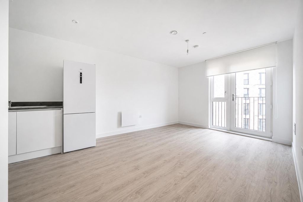 Property photo 3 of 12 E4972E32-Bd55-476d-A6A5-d50Ac5A08Ab7.Png