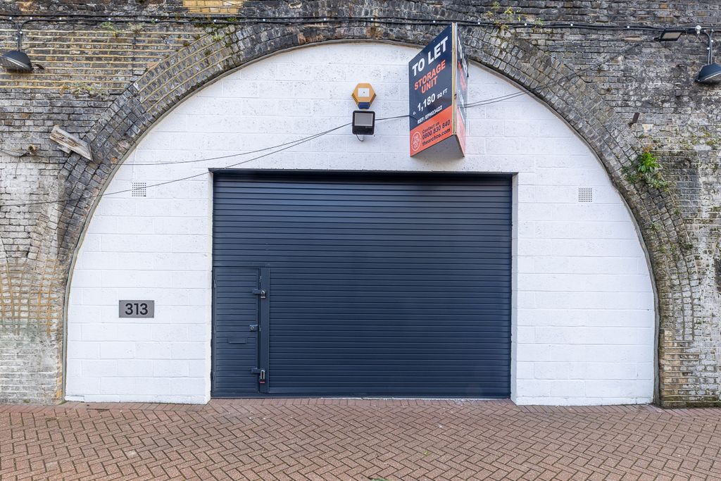 Property photo 1 of 4 Flexible Property Space