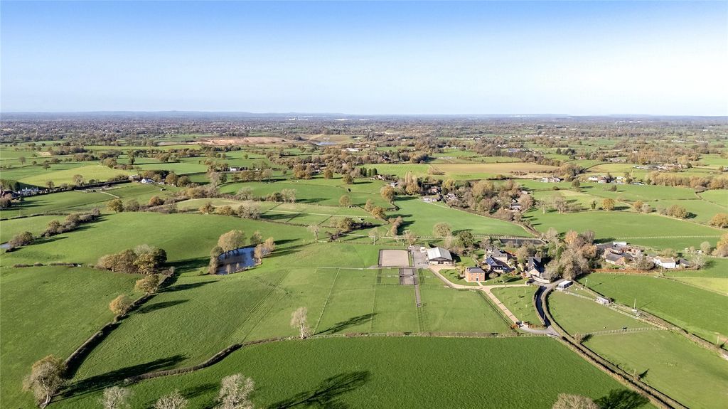 Property photo 2 of 21 Aerial