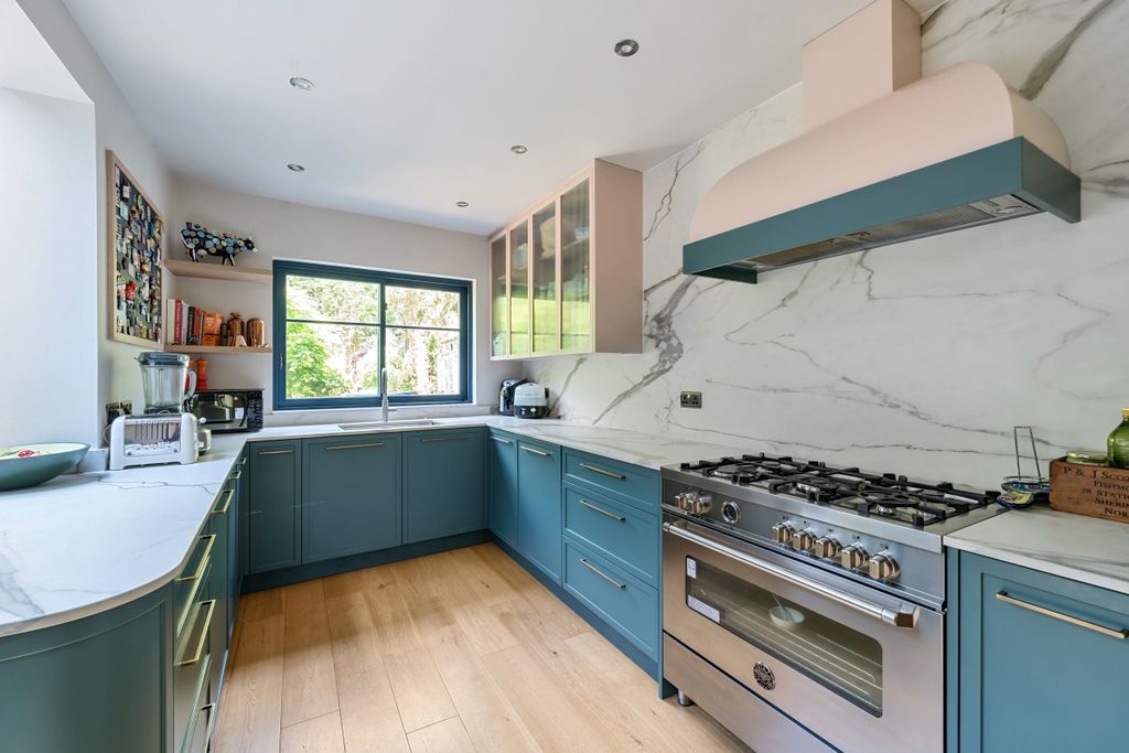 Property photo 1 of 29 1125038 (3)