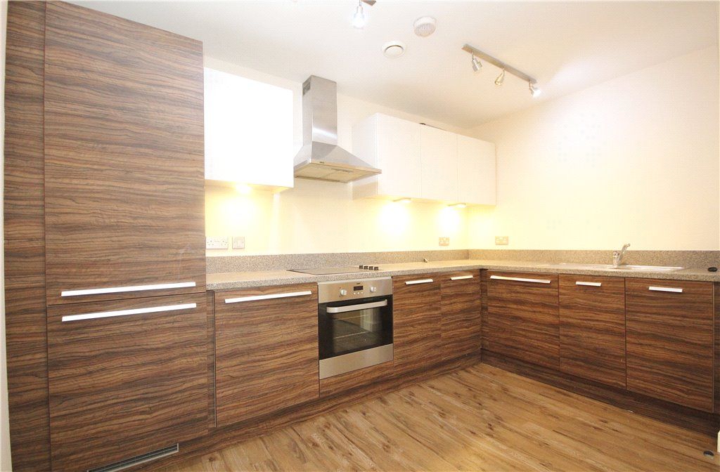 Property photo 2 of 8 Kitchen