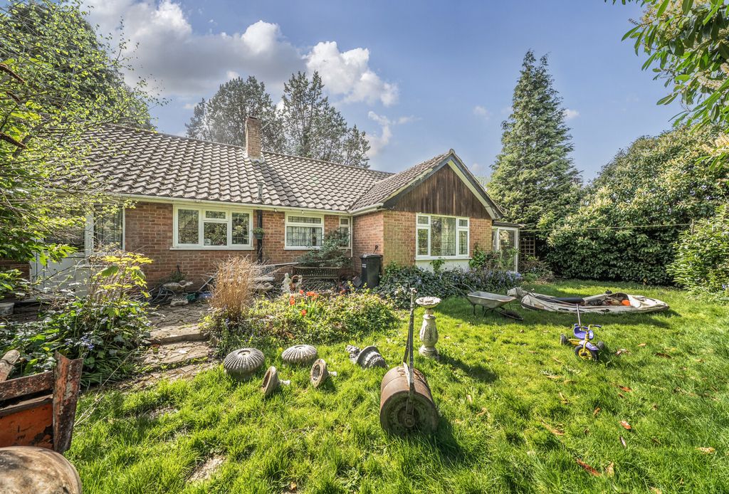 Property photo 1 of 17 1428837-5-69E0F54...
