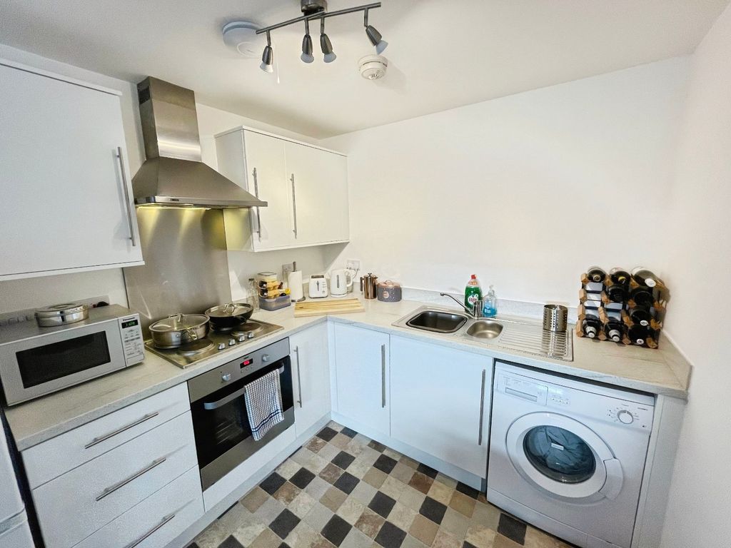 Property photo 2 of 8 Picture No. 07