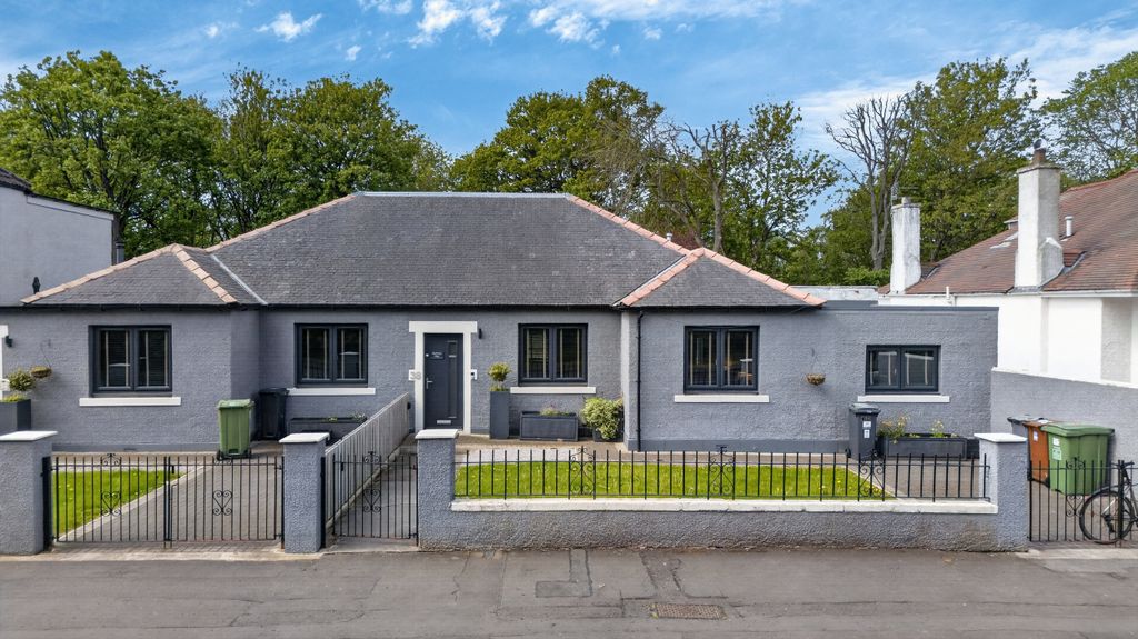 Property photo 1 of 53