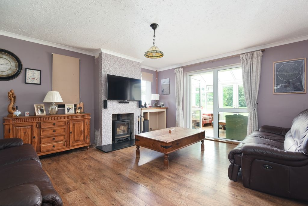Property photo 2 of 25 4397345