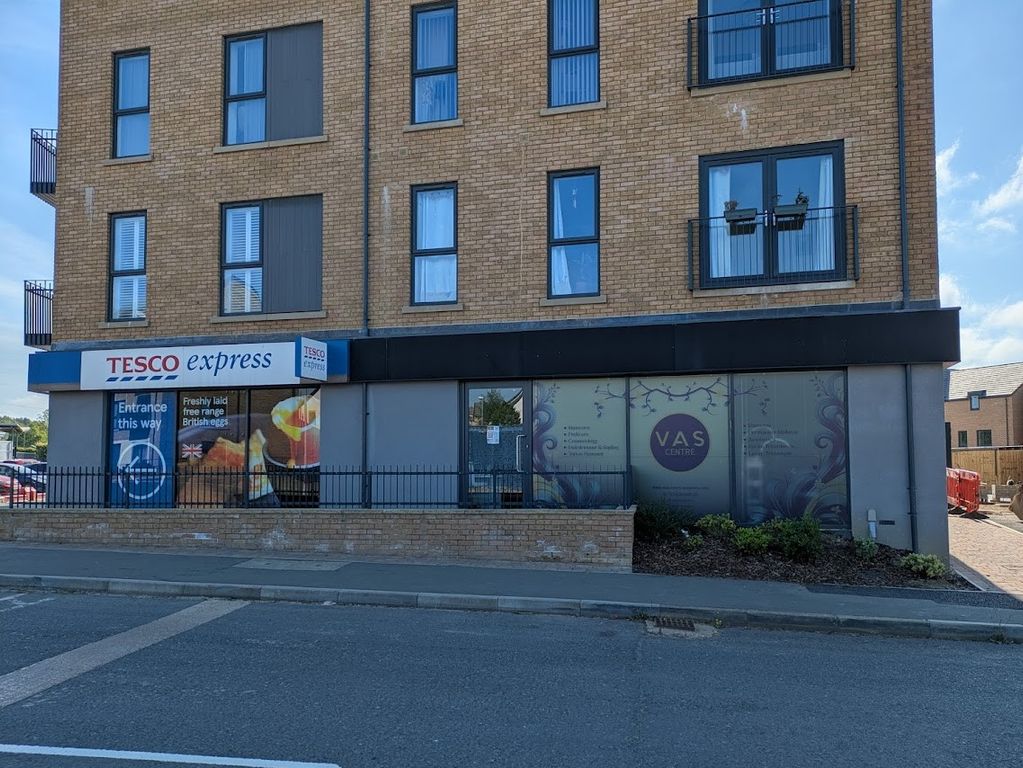 Property photo 1 of 12