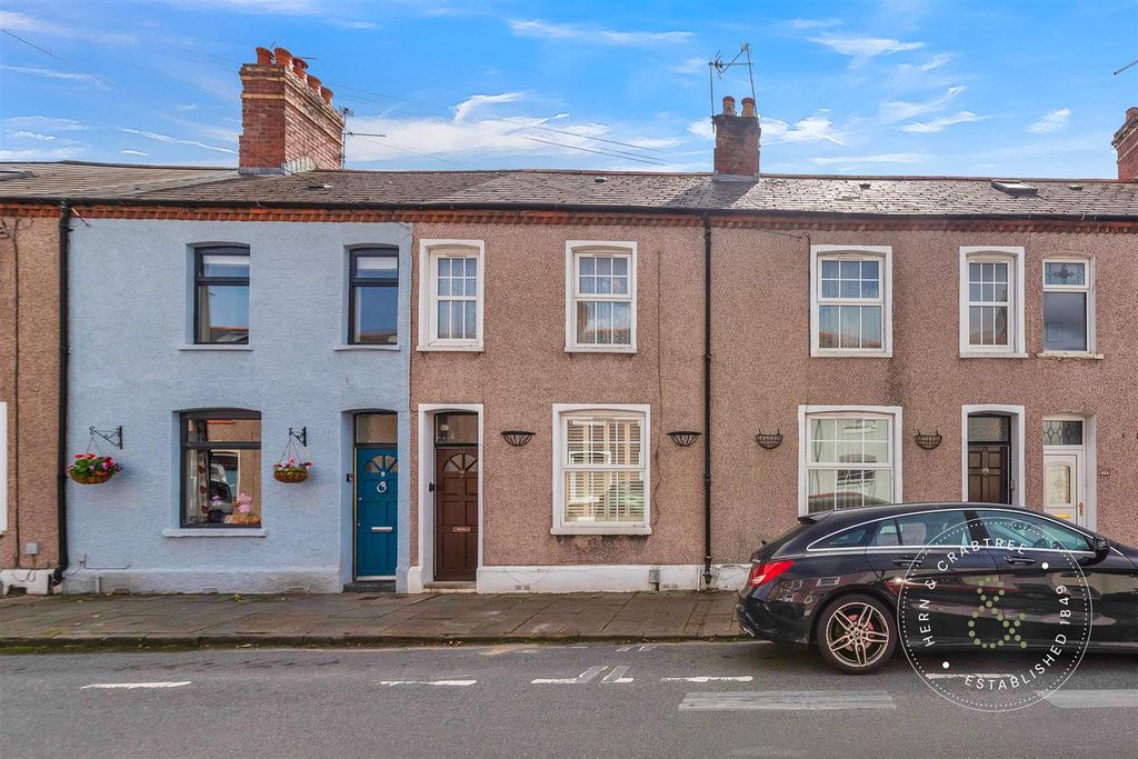 Property photo 1 of 32 Carmarthen-Street-31.Jpg