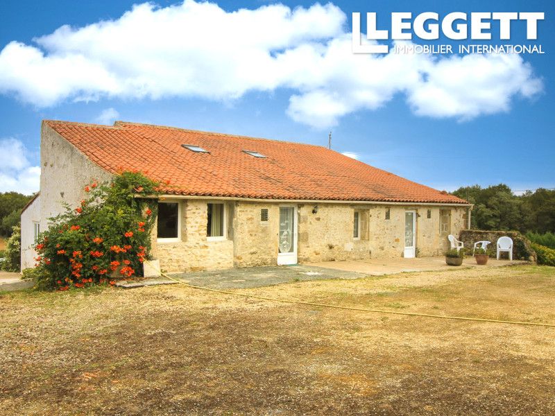 Property photo 2 of 10