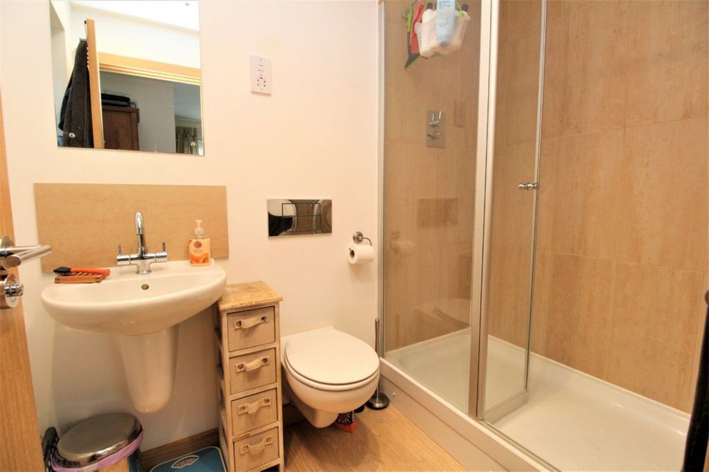 Property photo 3 of 11