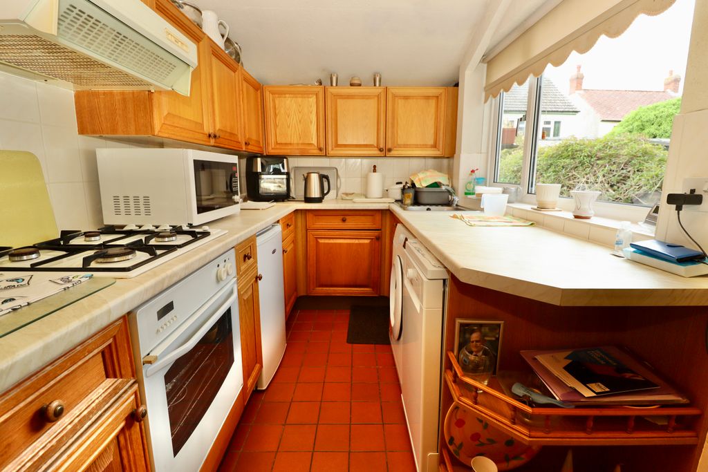 Property photo 2 of 11 Img_8058