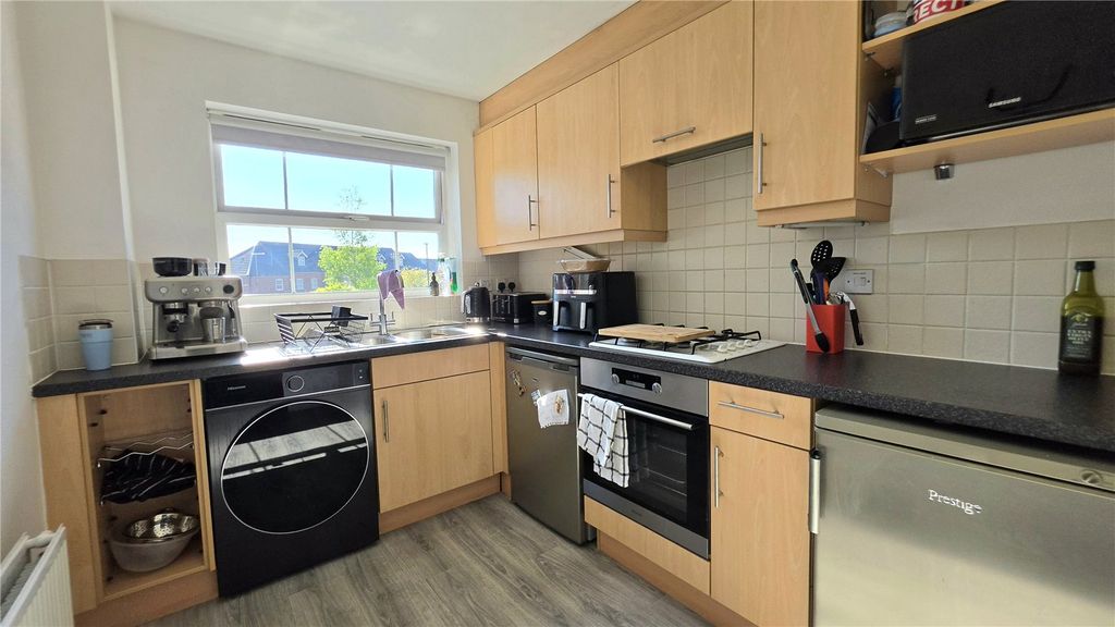 Property photo 3 of 15 Picture No. 07