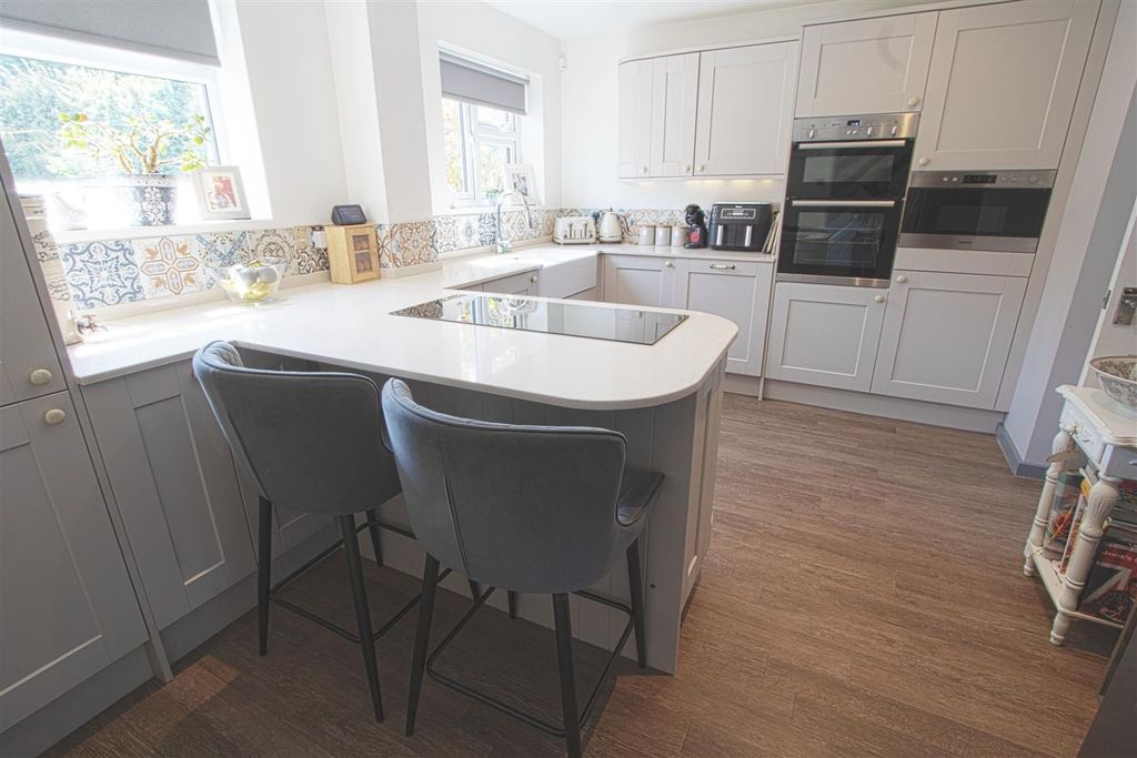 Property photo 2 of 18 Kitchen.Jpg