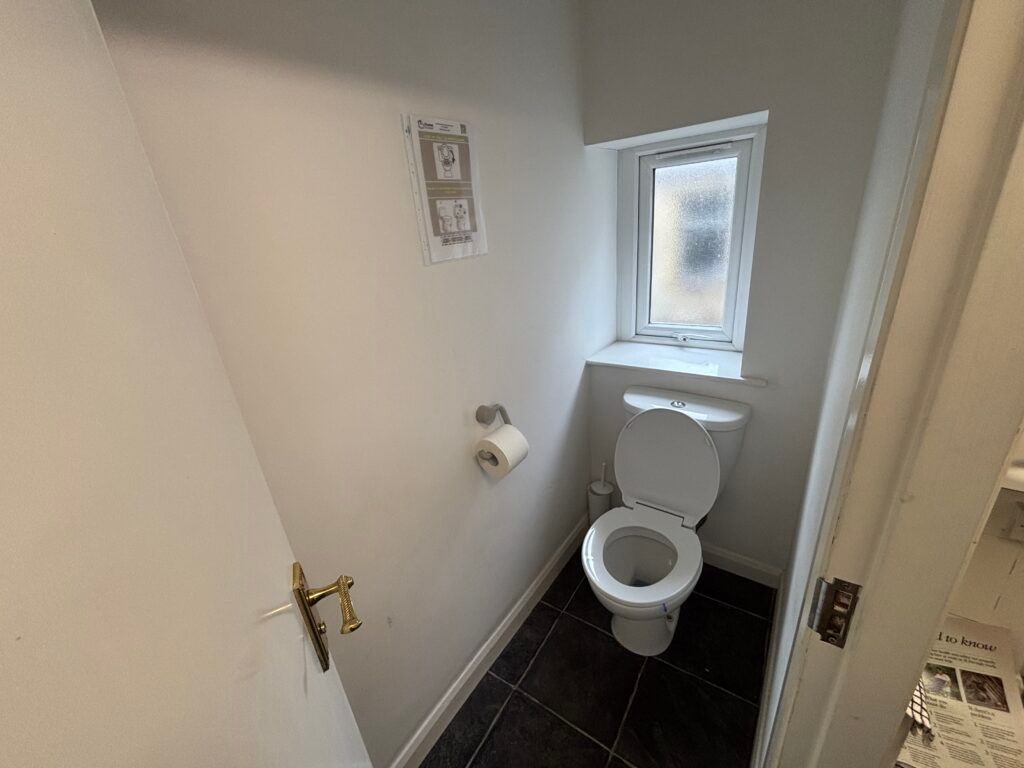 Property photo 3 of 3