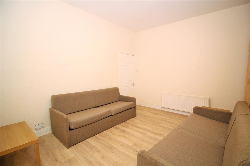 Additional image 9 of 2 bed flat to rentConiston Avenue, Jesmond, Newcastle Upon Tyne NE2