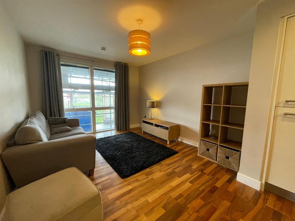 Property photo 3 of 7 9ee7Fc29-1Dd3-488E-A2F7-B4Efb4Aca35E.Jpg