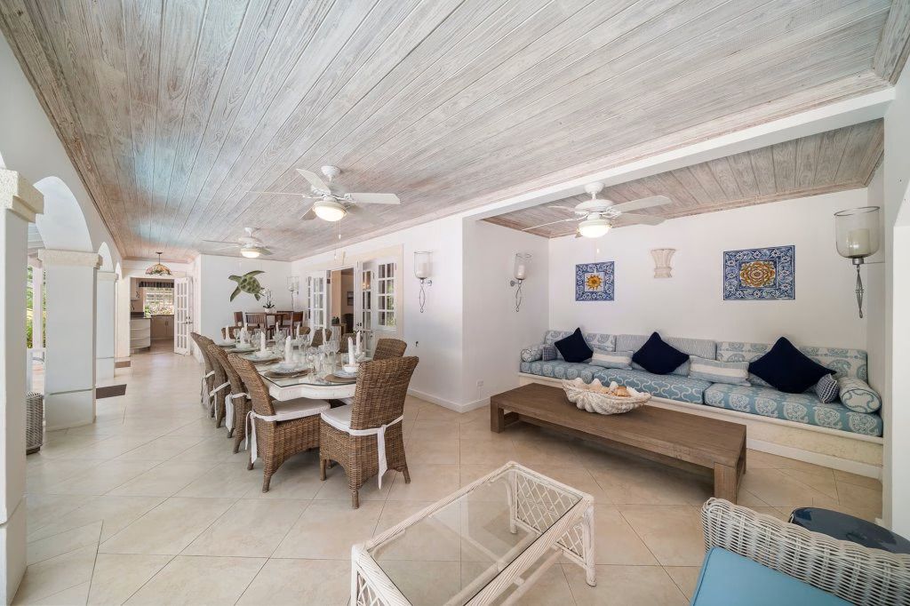 Property photo 3 of 39