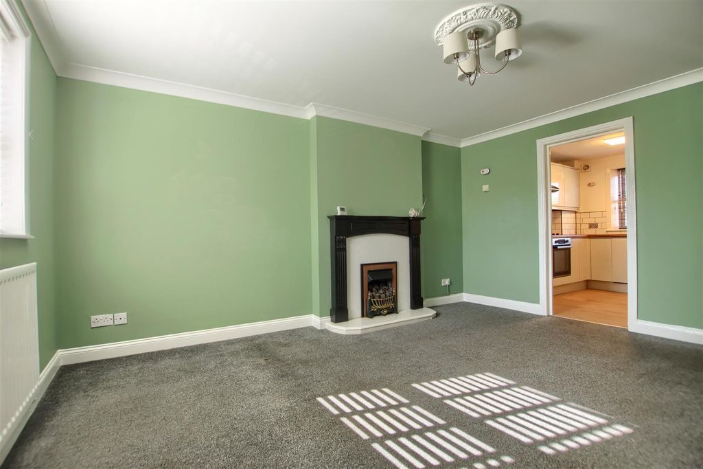 Property photo 3 of 9 3.Jpg