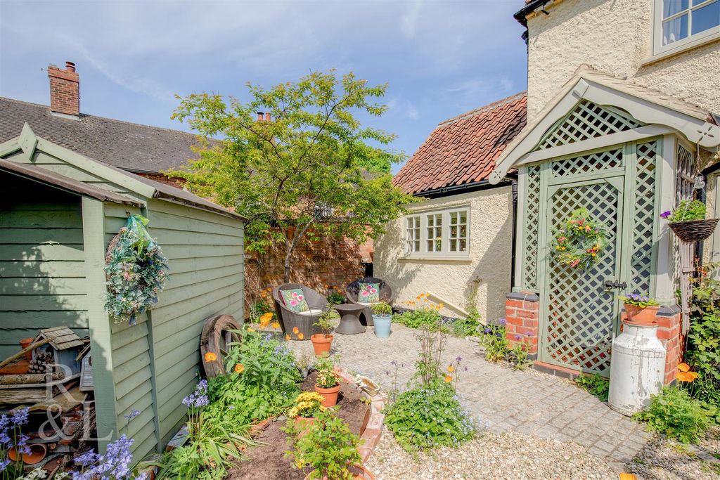 Property photo 3 of 20 Export-6.Jpg