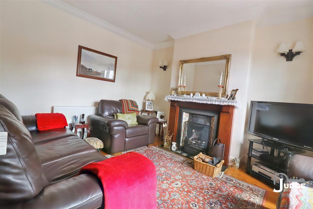 Property photo 3 of 30 Img_3370.Jpg