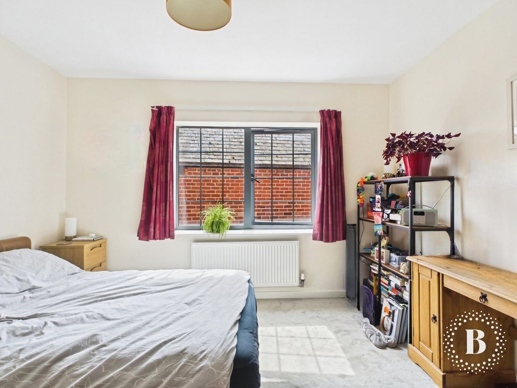 Property photo 3 of 18