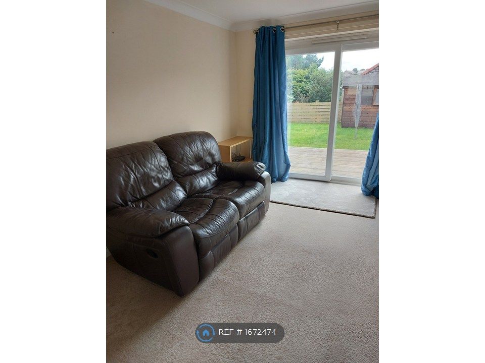 Property photo 2 of 23
