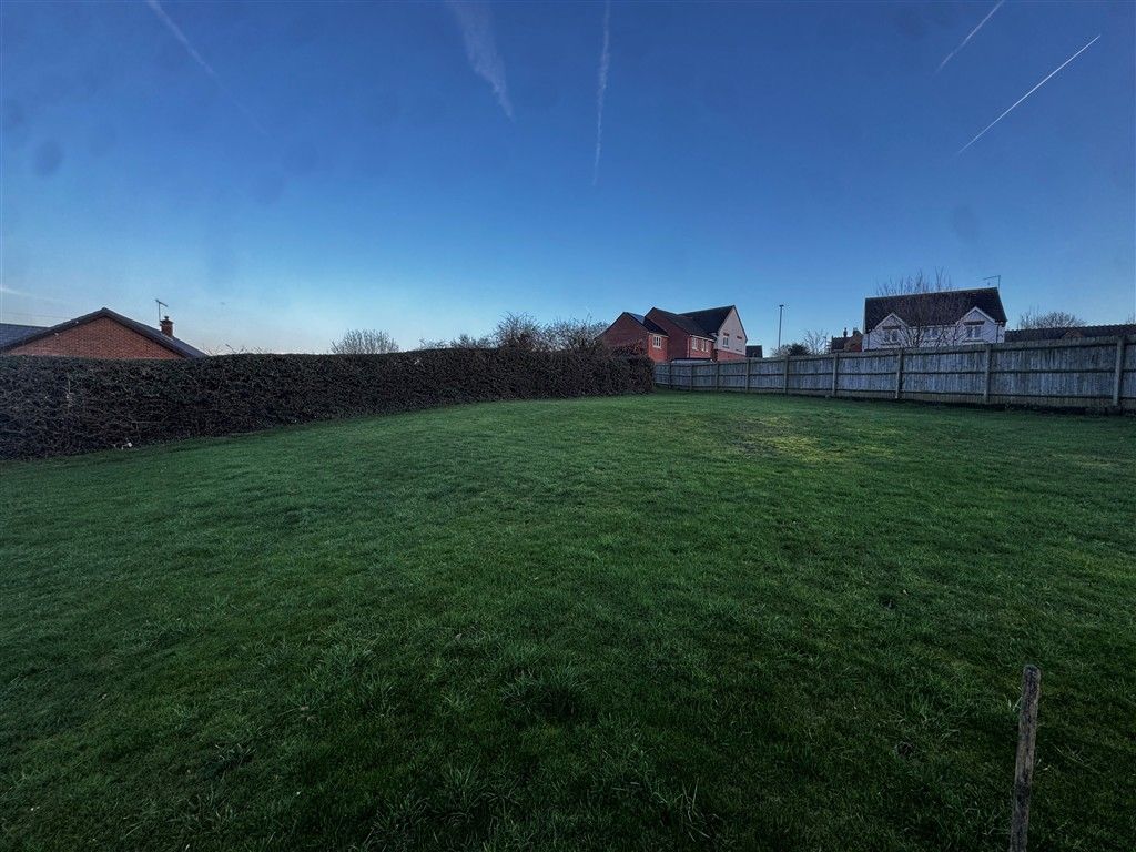 Property photo 3 of 3