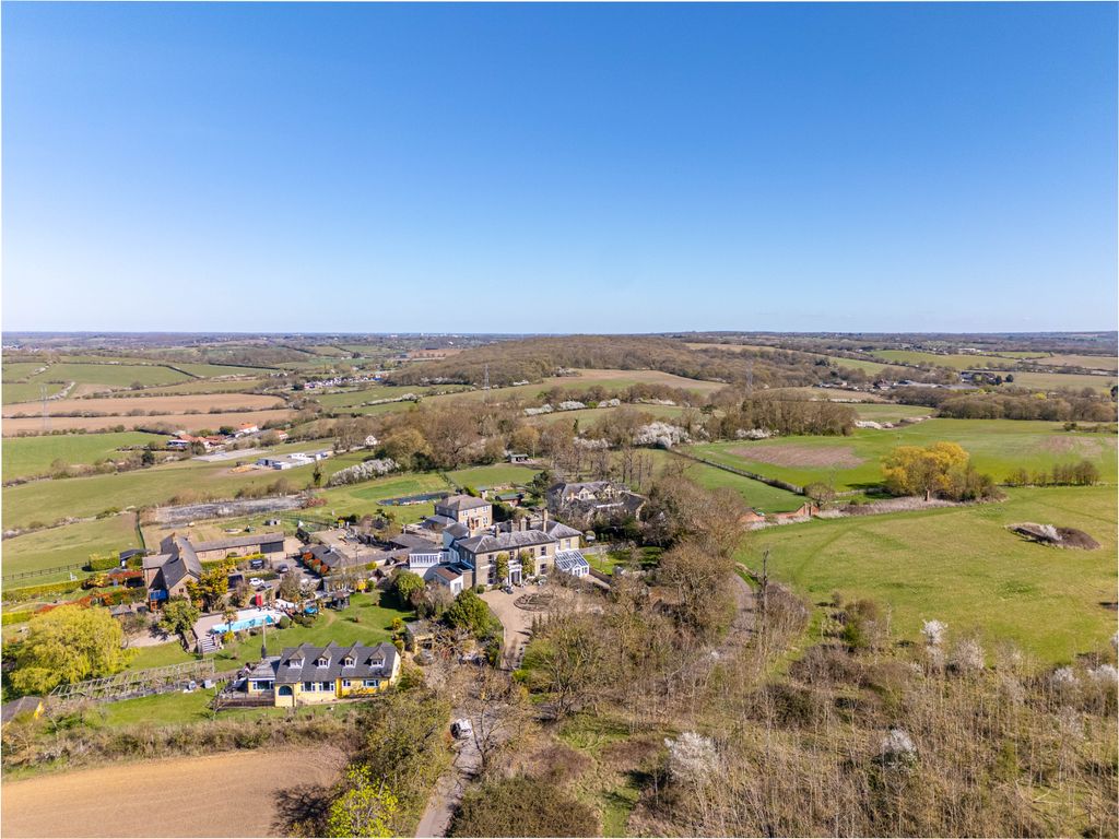 Property photo 3 of 41 Dji_20250401124814_0495_D.Jpg