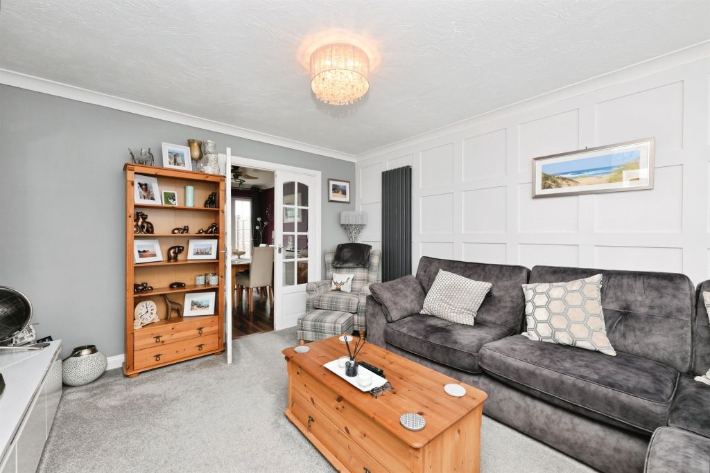 Property photo 3 of 20