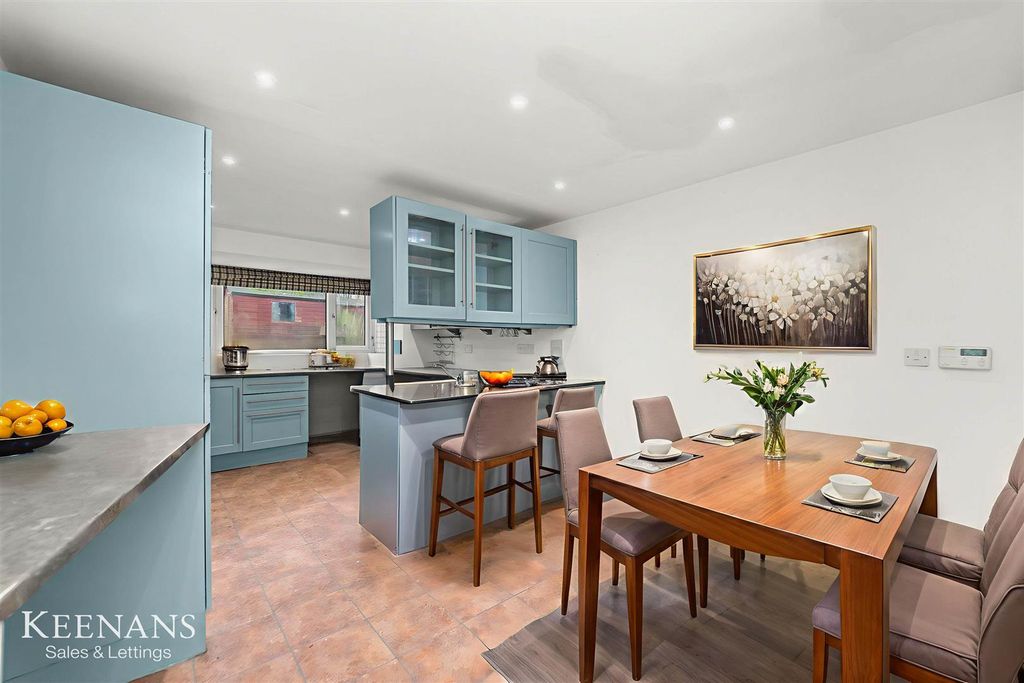 Property photo 3 of 54 3.Jpg