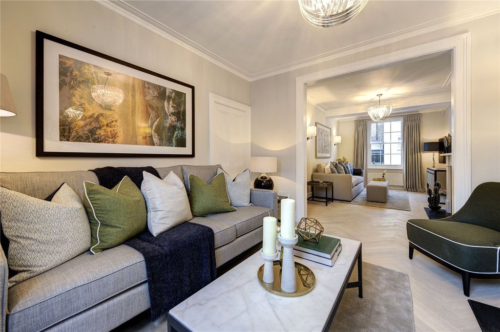 Property photo 3 of 11 Reception Room