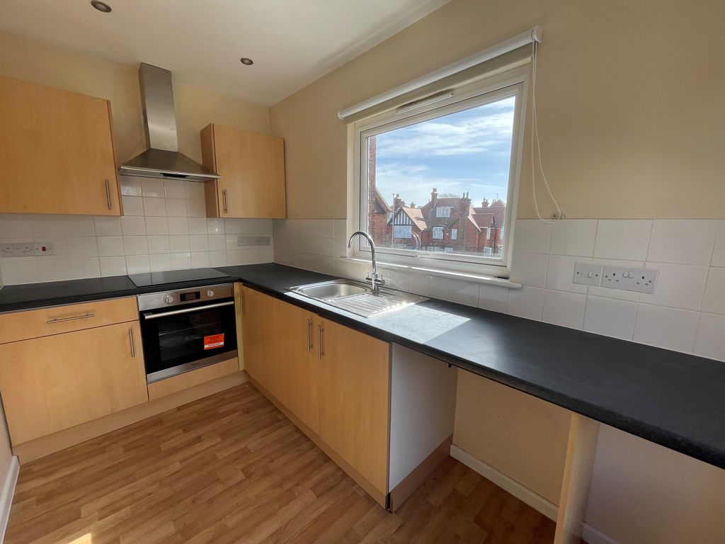 Property photo 2 of 6 Kitchen