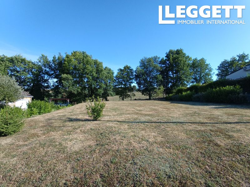 Property photo 1 of 3